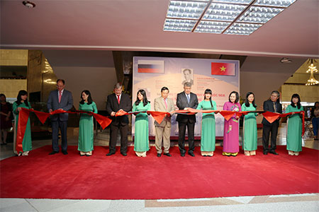 The exhibition “President Ho Chi Minh and Russia - Archives and Records” opens